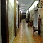 Mois Hotel
